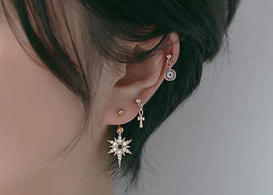 0.126ct 14k গোল্ড ডায়মন্ড কার্টিলেজ কানের দুল, 14pcs পিয়ার্সিং হেলিক্স কানের দুল OEM