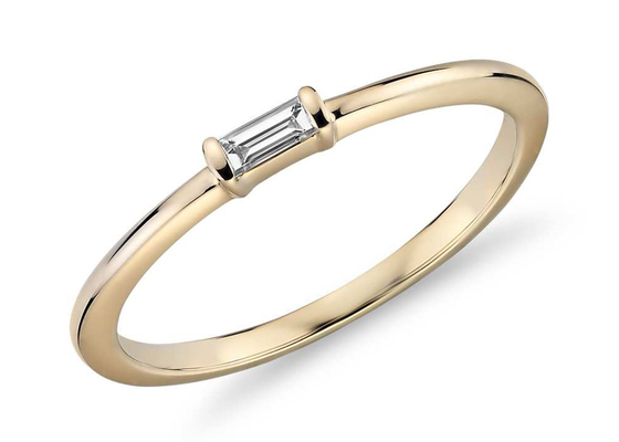 Baguette Cut 9K গোল্ড রিং 2.0×4.0MM 0.11ct ওজন প্রং সেটিং টাইপ