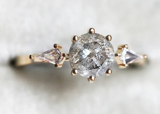 0.8ct ল্যাব গ্রোন ডায়মন্ড এনগেজমেন্ট রিং, 9k গোল্ড ওয়েডিং রিং ODM OEM