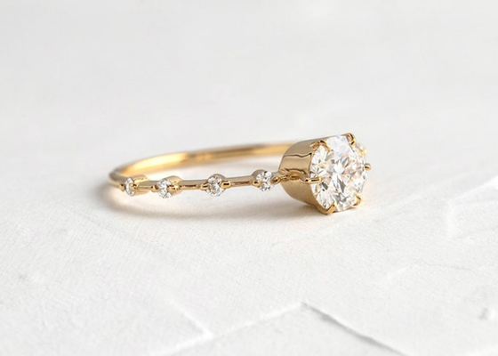 1.0ct Moissanite ডায়মন্ড রিং, রাউন্ড কাট এনগেজমেন্ট রিং 6.5MM ODM
